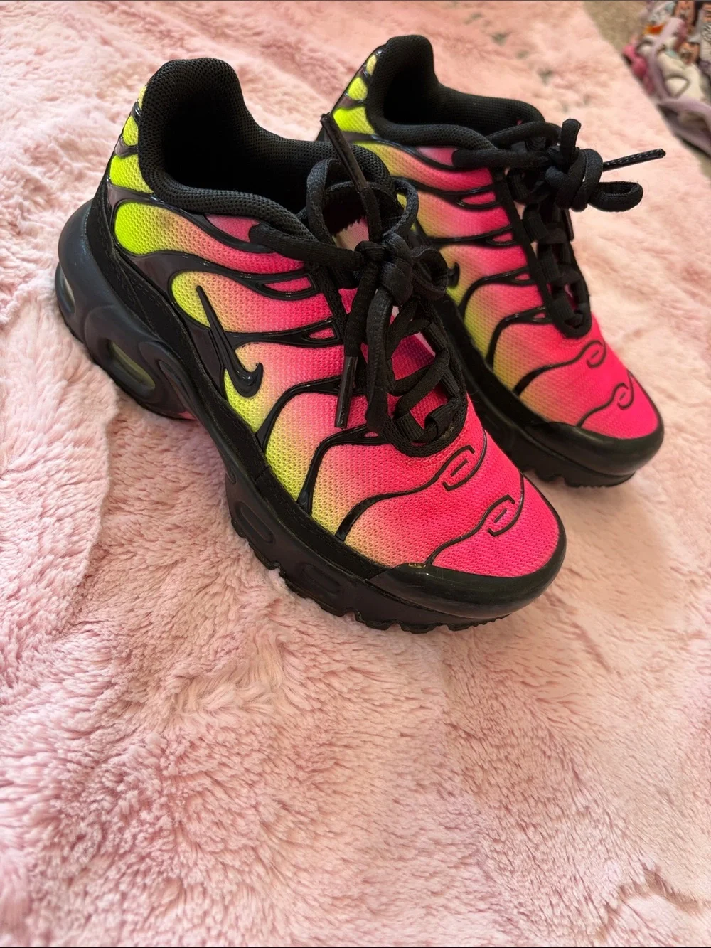 Toddler Gradient Pink to Yellow Athletic Sneakers